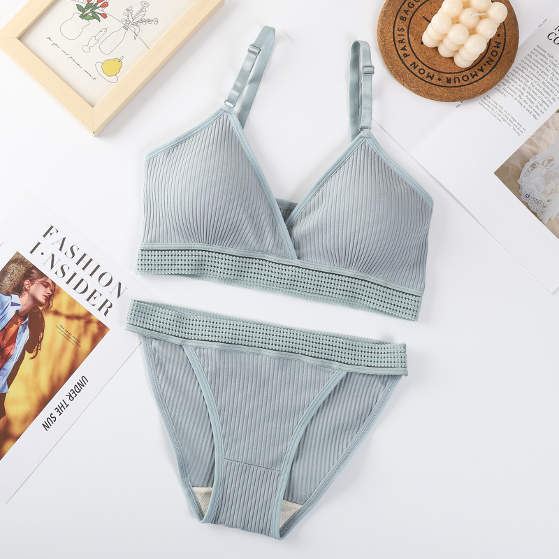 Women Sexy V-neck Padded Bra L - Bralette Triangle Set 评论和价格